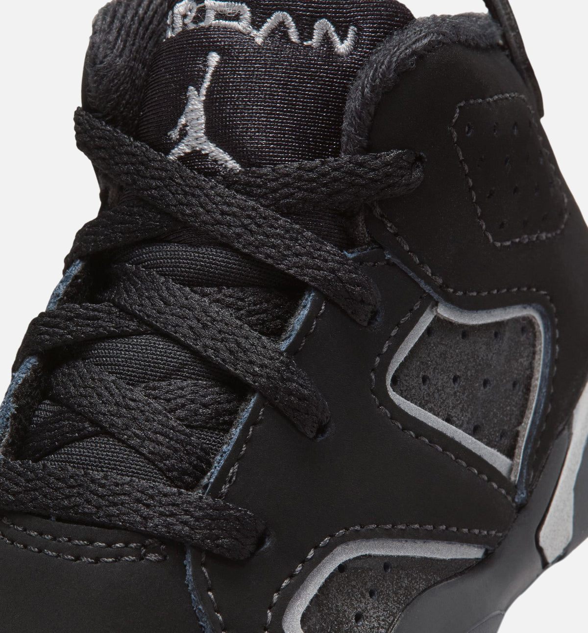 Air Jordan 6 Cap and Gown Infant & Toddler Lifestyle Shoe – Black / Reflective Silver