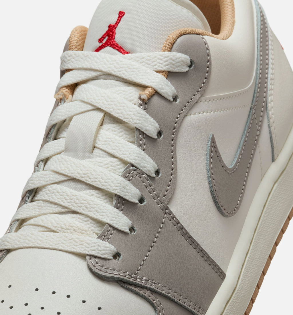 Air Jordan 1 Low Men's Lifestyle Shoe – Midnight Navy / University Blue / White