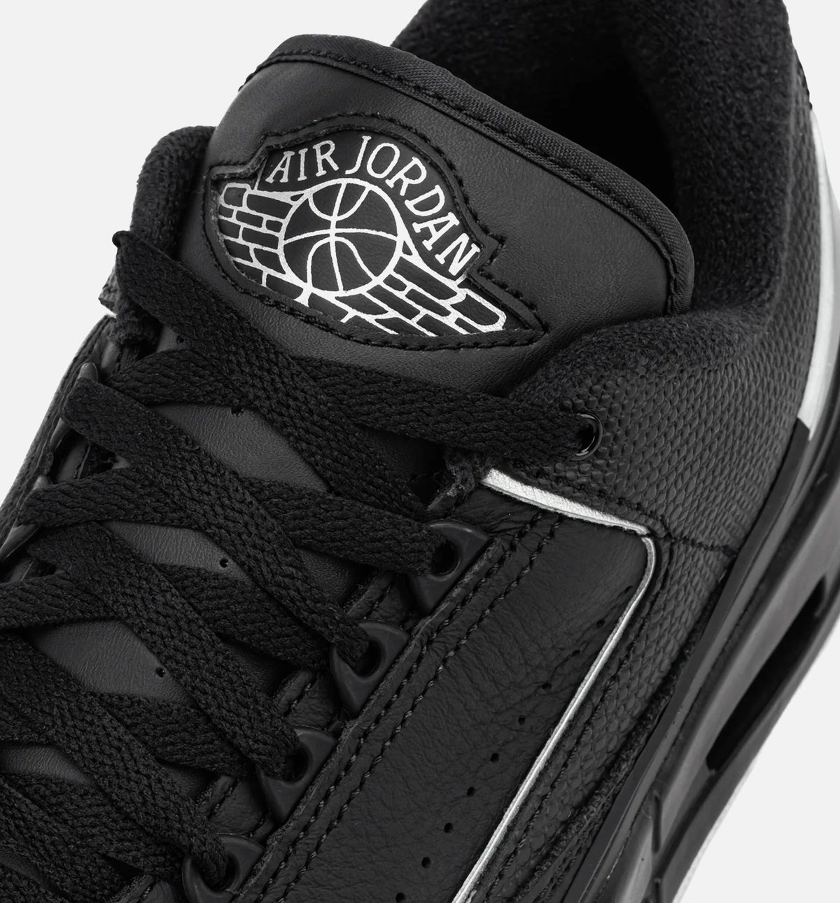 Air Jordan 23 Men's Lifestyle Shoe – Black / Metallic Silver