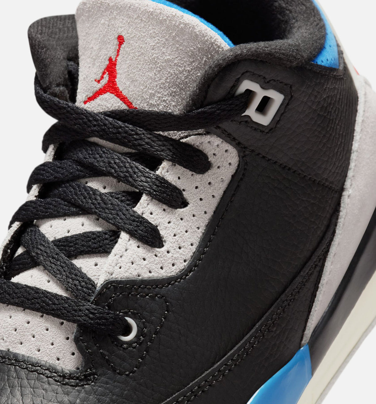 Air Jordan 3 Retro OG Rare Air Preschool Lifestyle Shoe – Black / Chile Red / Neutral Grey