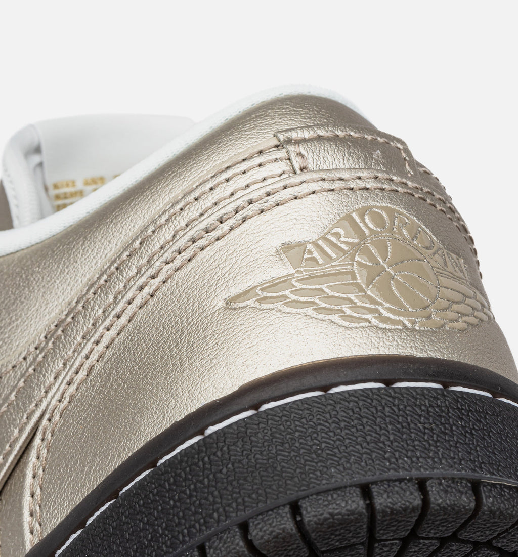 Air Jordan 1 Low SE Metallic Zinc Women's Lifestyle Shoe – Metallic Zinc / Summit White / Velvet Brown