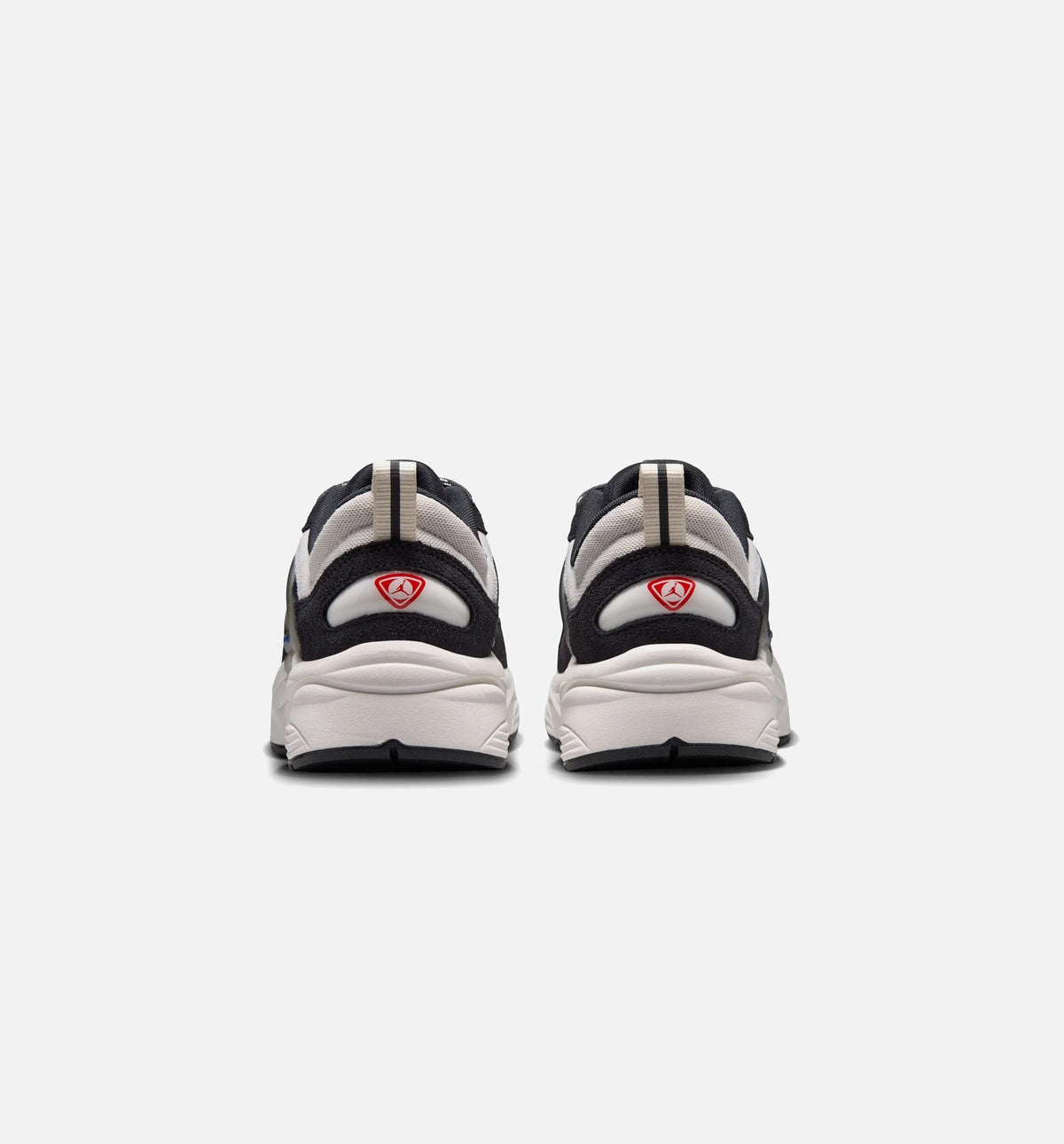 Jordan Trunner OS SE Men's Lifestyle Shoe – Off Noir / University Red / Phantom