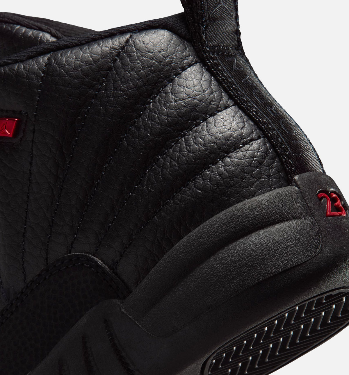 Air Jordan 12 Retro Bloodline Preschool Lifestyle Shoe – Black / Varsity Red