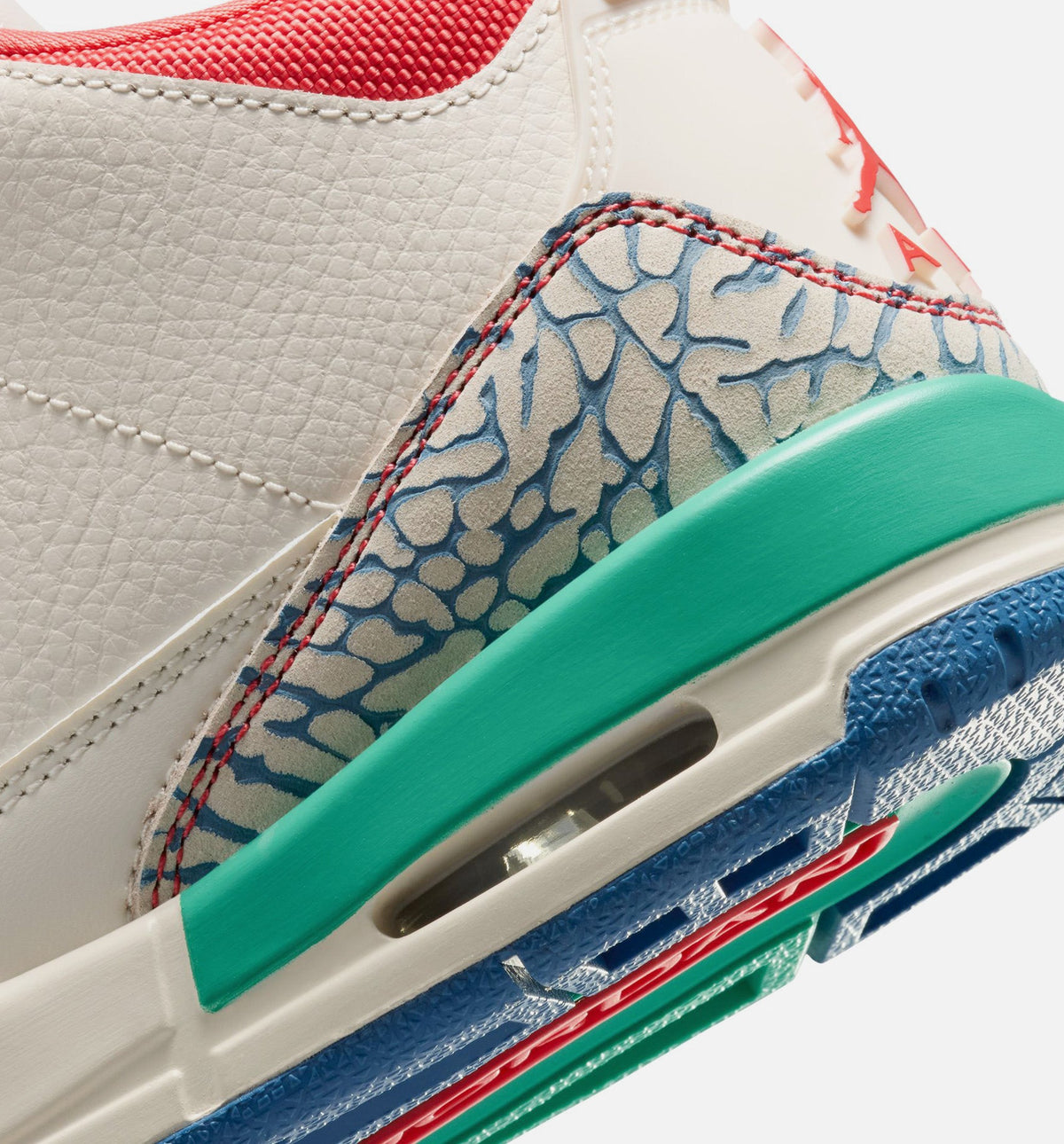 Air Jordan 3 Retro Play Your Way Grade School Lifestyle Shoe – Chalk / Track Red / True Blue / Kinetic Green