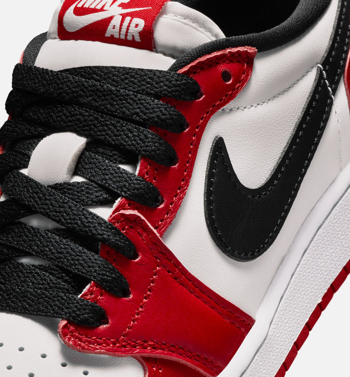 Air Jordan 1 Retro Low OG Chicago Grade School Lifestyle Shoe – Varsity Red / Black / Summit White