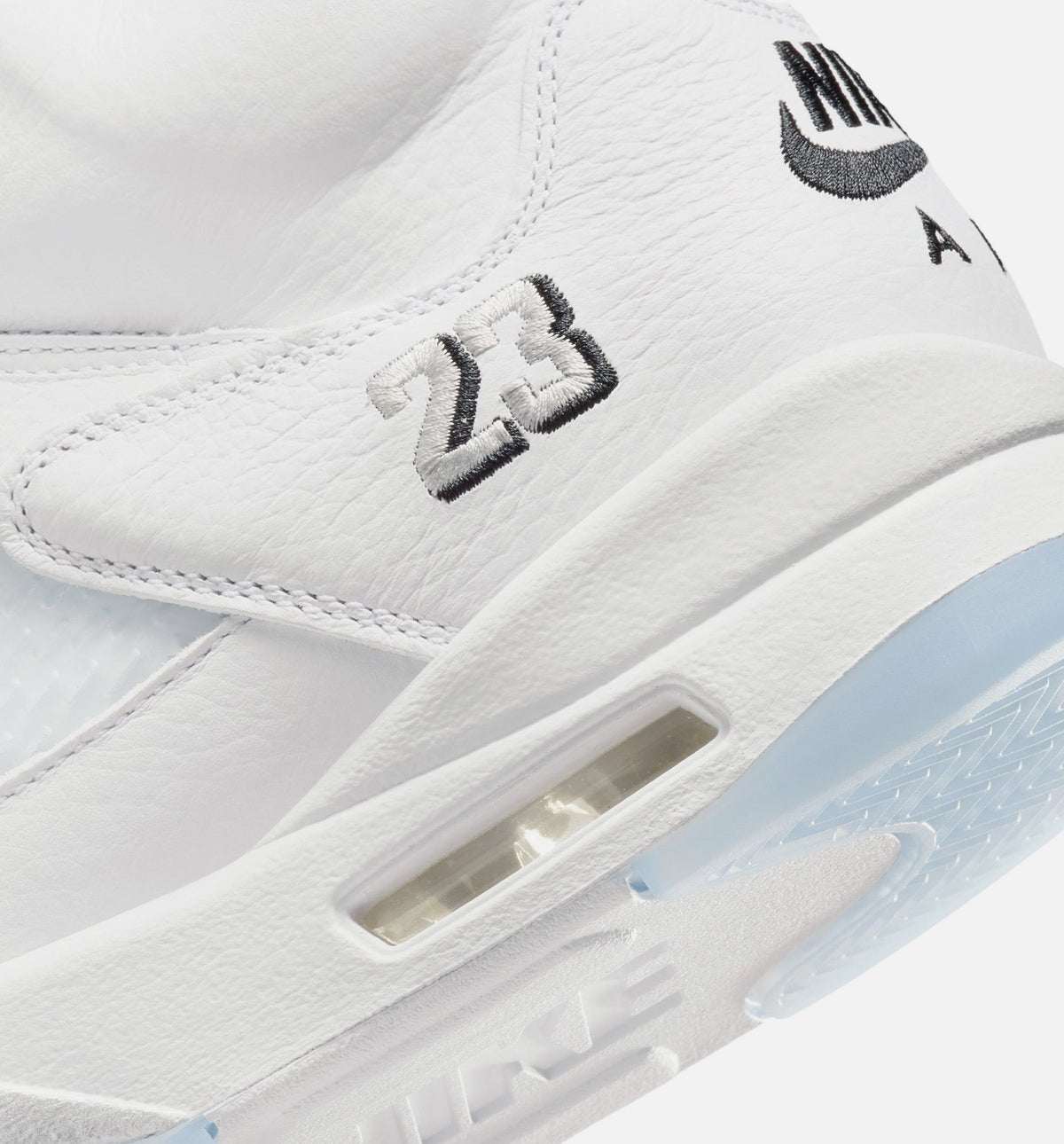 Air Jordan 5 Retro OG White Metallic Men's Lifestyle Shoe – White / Metallic Silver / Black