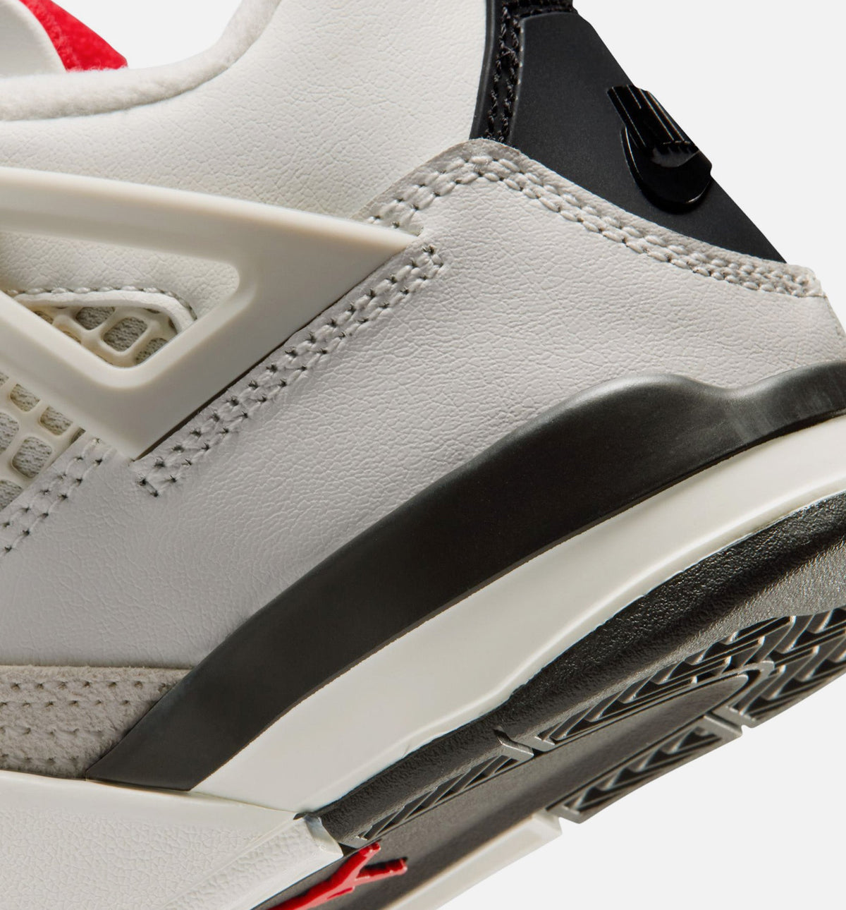 Air Jordan 4 Retro Flight Club Preschool Lifestyle Shoe – Sail / Black / University Red