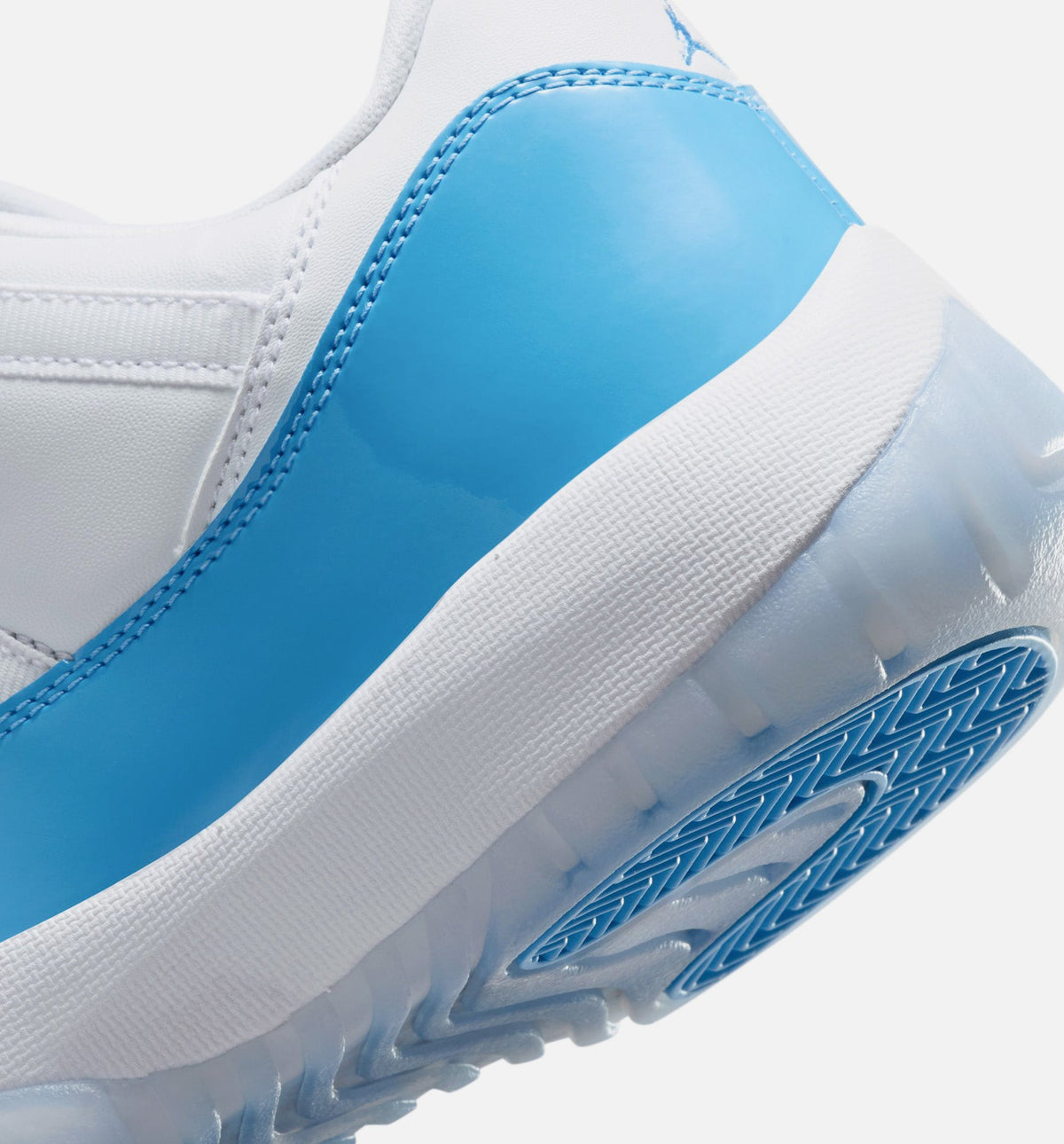 Air Jordan 11 Retro Low University Blue Men's Lifestyle Shoe – White / University Blue / Black