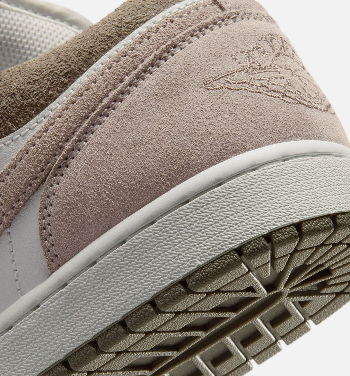 Air Jordan 1 Low Men's Lifestyle Shoe - Olive Grey/Enigma Stone/Summit White