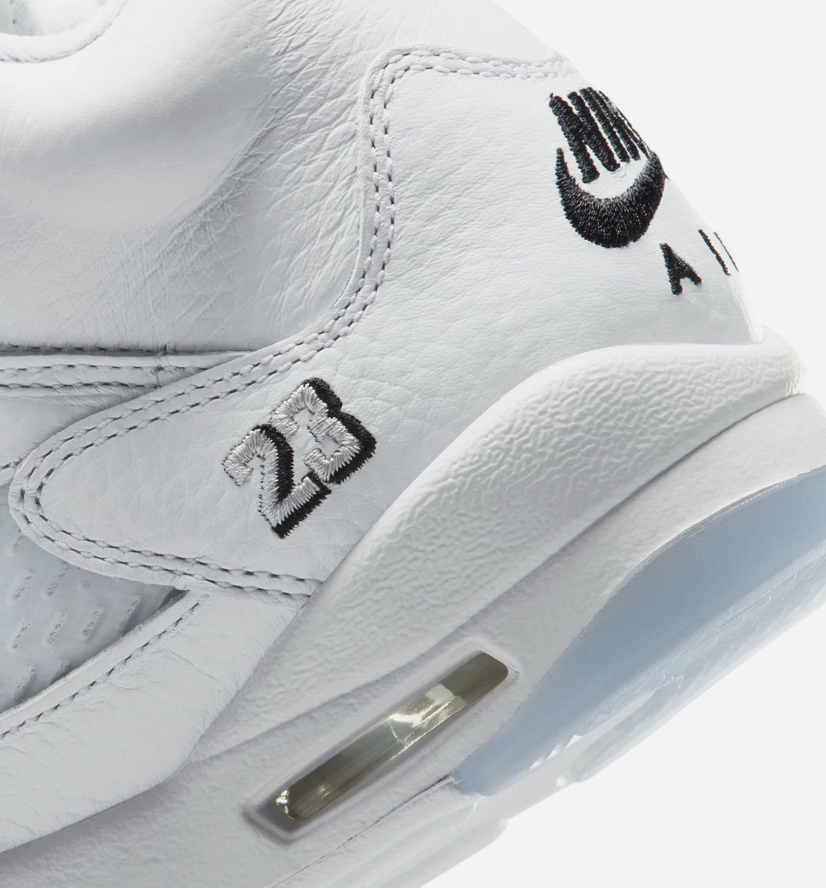 Air Jordan 5 Retro OG White Metallic Grade School Lifestyle Shoe – White / Black / Metallic Silver
