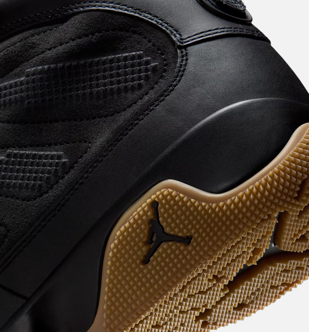 Air Jordan 9 Retro Men's Lifestyle Boot – Black / Gum Light Brown