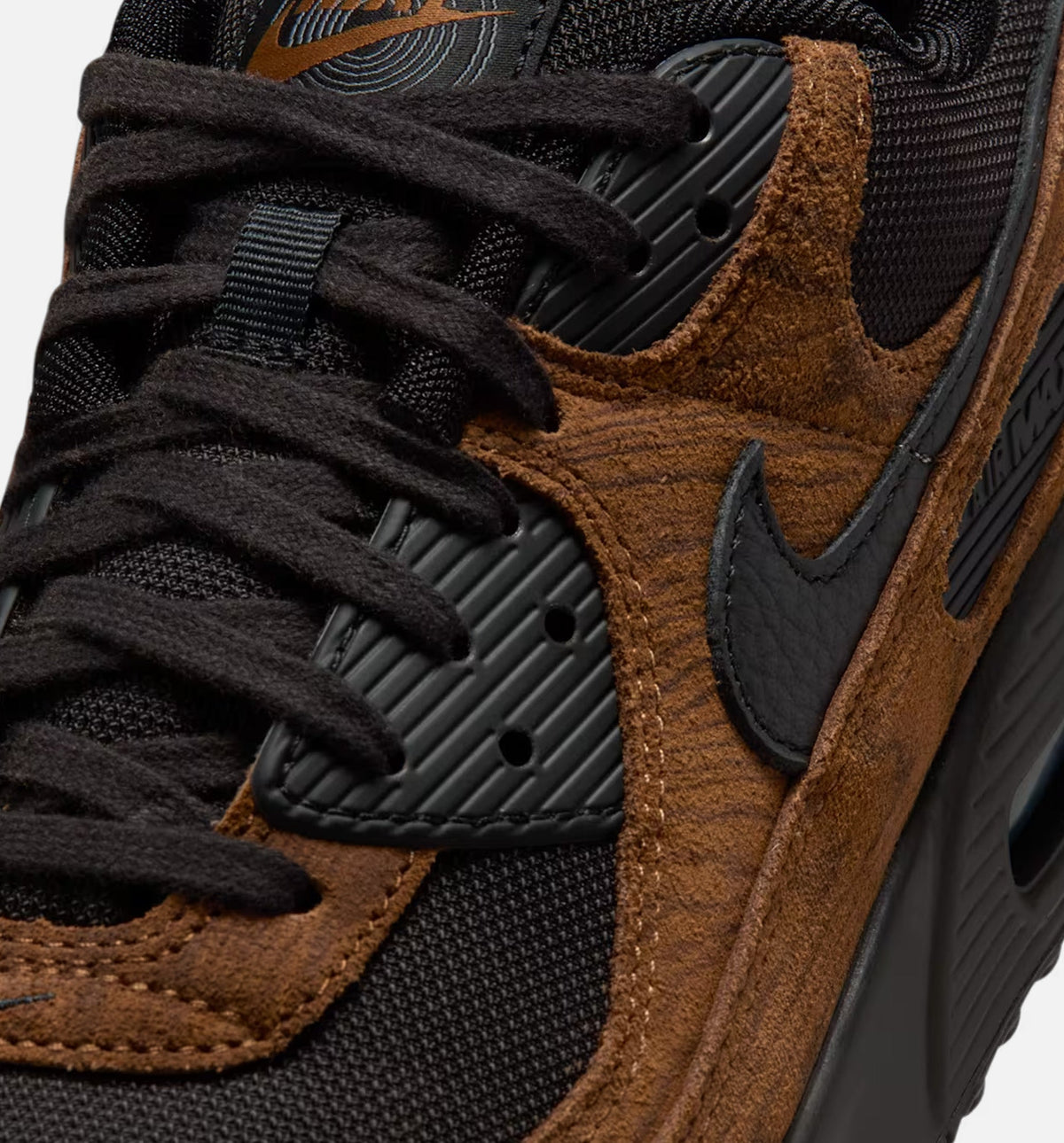 Nike Air Max 90 Premium Men's Lifestyle Shoe – Light British Tan / Velvet Brown / Black